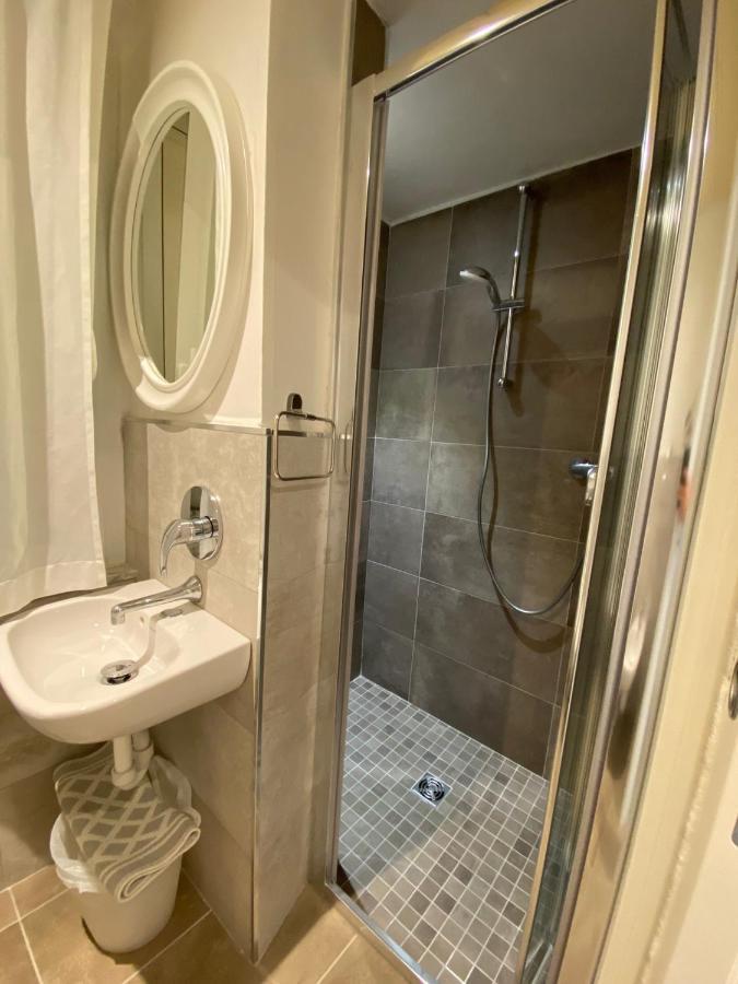 Hotel Silver Римини Экстерьер фото