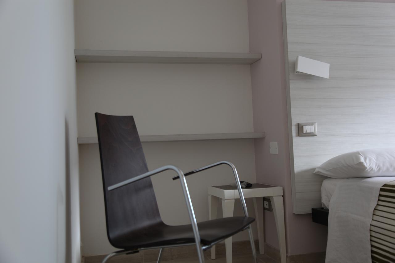 Hotel Silver Римини Экстерьер фото